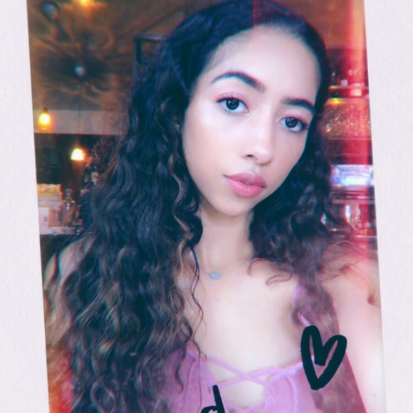 Meet your Posher, Esperanza - Picture 2 of 4